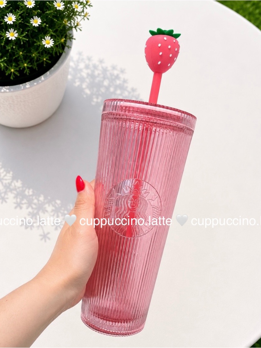 🍓NWT🩷Starbucks 2026 Summer Pink Pleated Strawberry Straw Cold Cup Tumbler